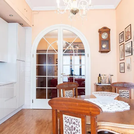 Duomo Walking Distance Elegant Flat With View Apartment Milan Exterior photo