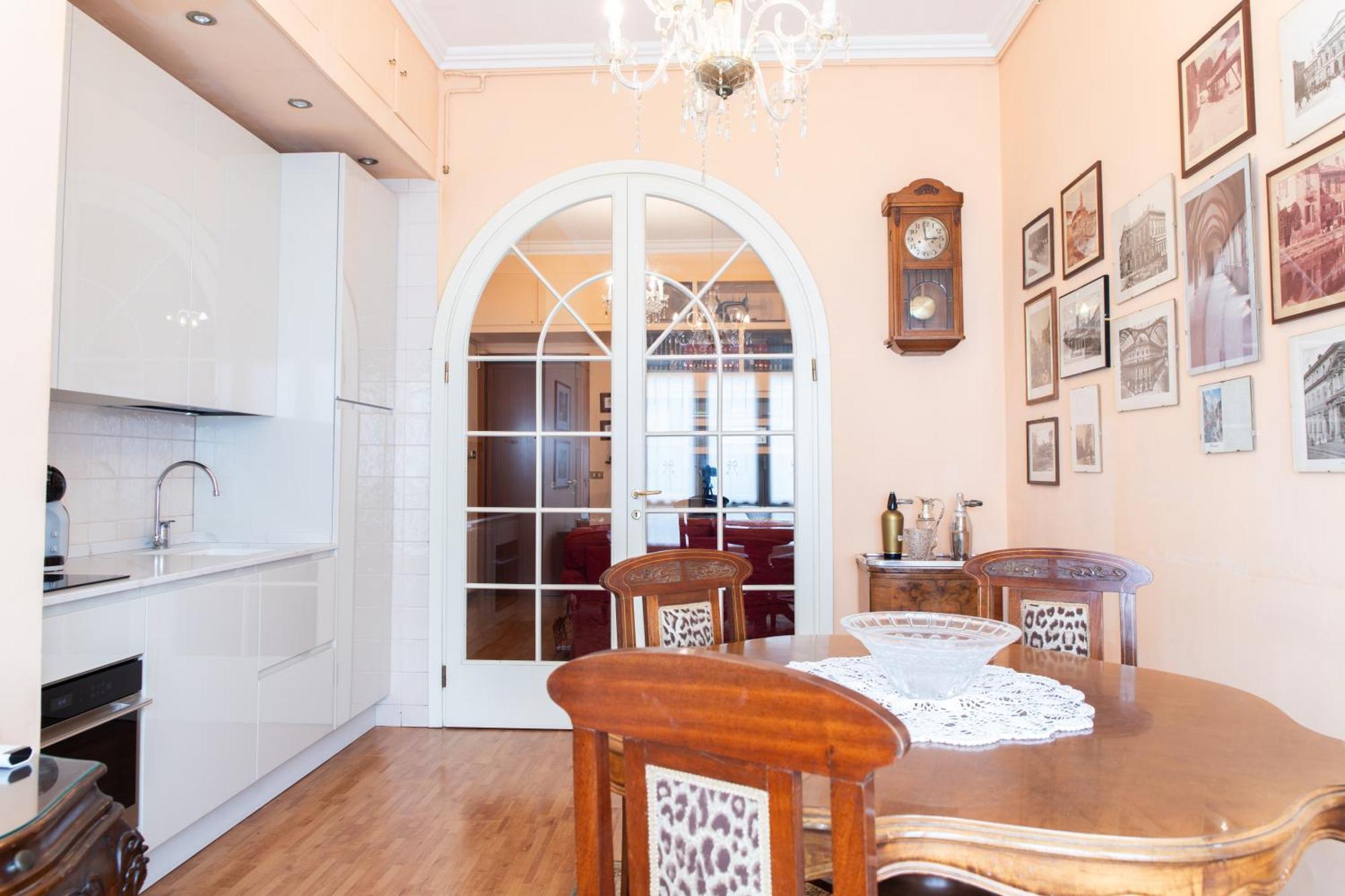 Duomo Walking Distance Elegant Flat With View Appartement *